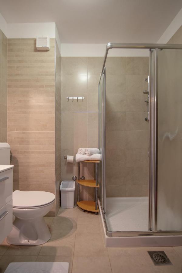 Apartments Oliva Premantura Extérieur photo